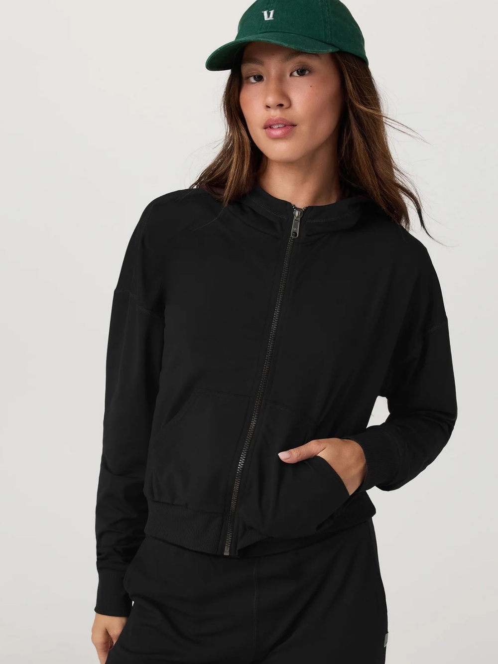Vuori Halo Modern Full Zip Black Hoodie